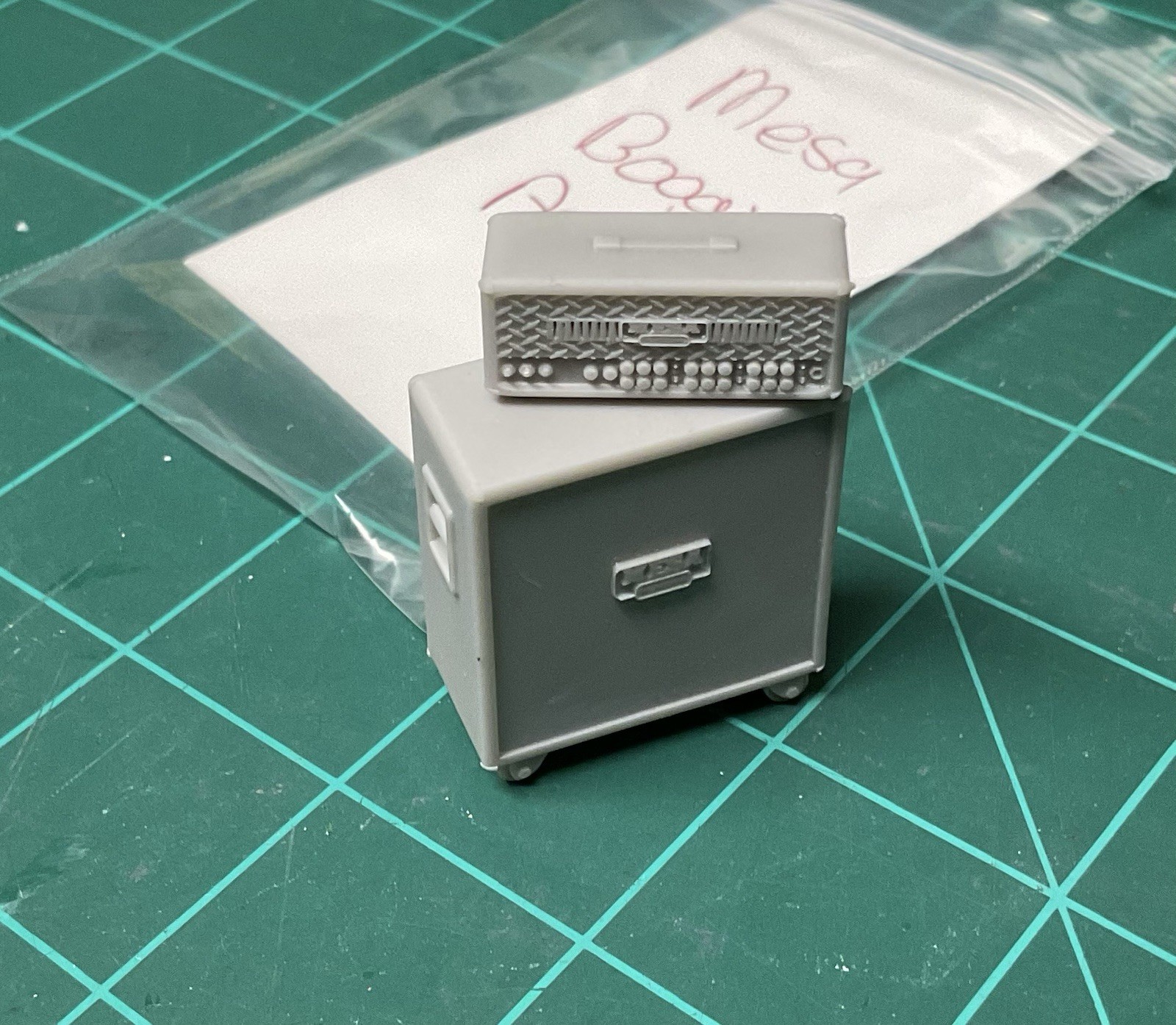 1/25 Scale Mesa Boogie Dual Rectifier Half Stack - Resin 3D Printed Diorama - Image 3