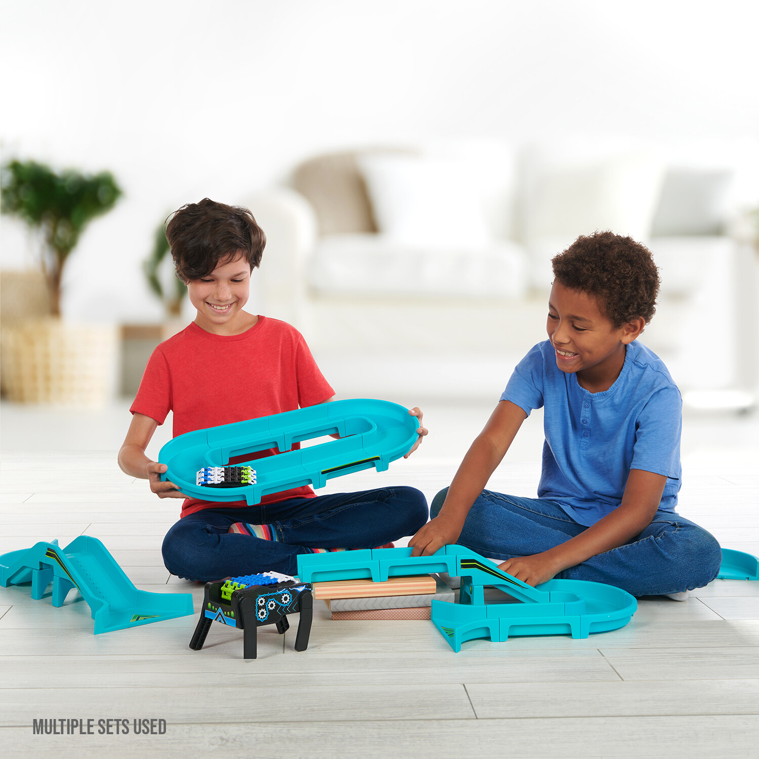 Wowwee Power Treads Vehículos para todas las superficies Paquete de curso épico Juguete Niños Pista modular- - Image 4