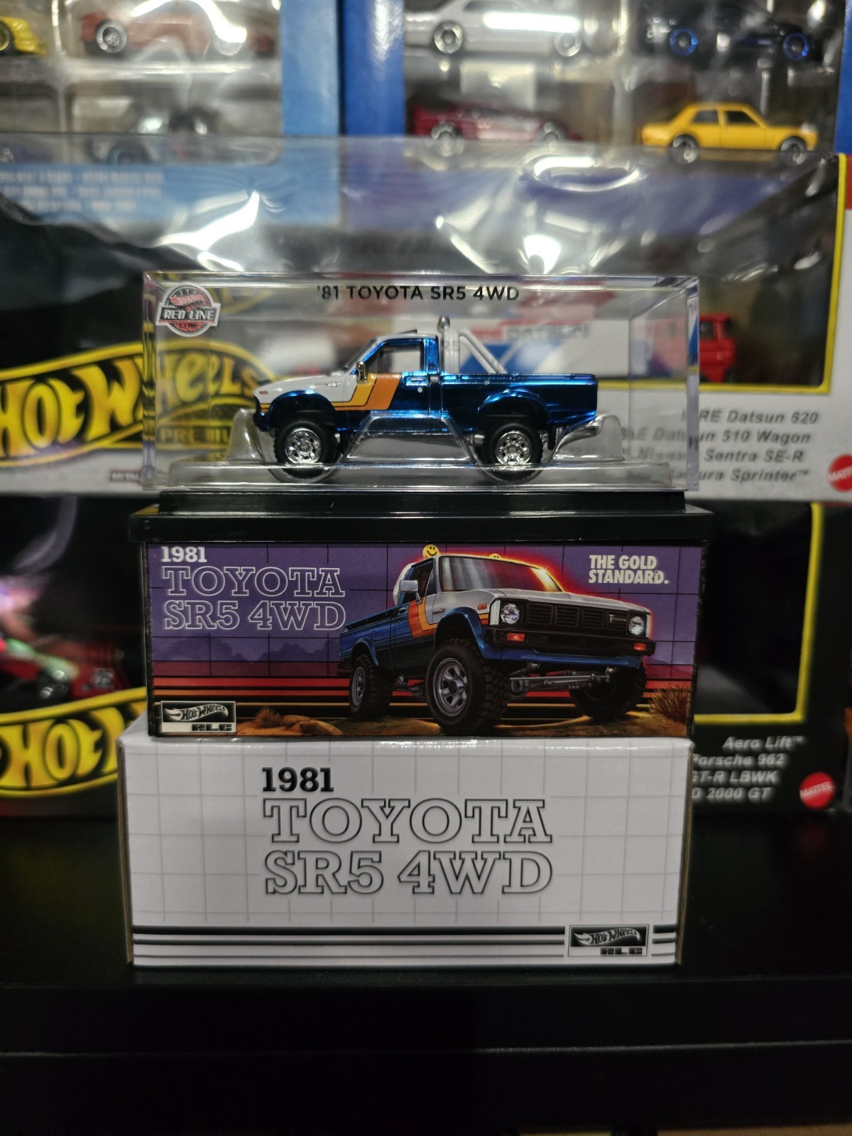 Toyota SR5 4x4 Spectraflame Ice Blue RLC exclusivo de Hot Wheels 🛻’81 - - Image 2