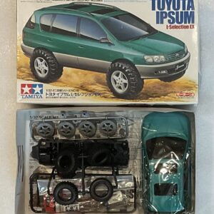 TAMIYA ESCALA 1/32 MINI SERIE 4X4 TOYOTA IPSUM SELECCIÓN L EX - CAJA DAÑADA-