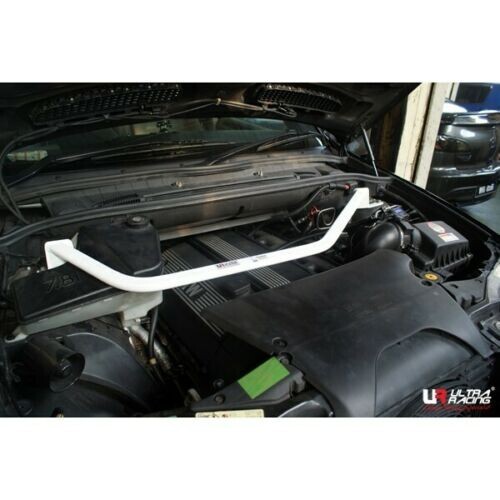For BMW E53(X5) 3.0 4.4 4WD 1999-2006 Ultra Racing 2 Points Front Strut Bar - Image 2
