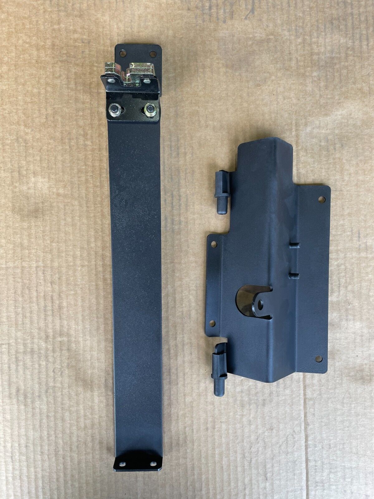 Ute Tub Swing Box Storage fit Toyota Hilux 2015+ N80 Tool Lockable Driver Side - Image 3