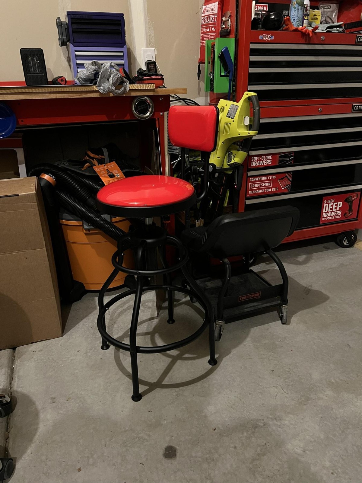 Adjustable Hydraulic Seat Garage Bench Mechanic Seat Backrest Chair Stool RED - Image 2