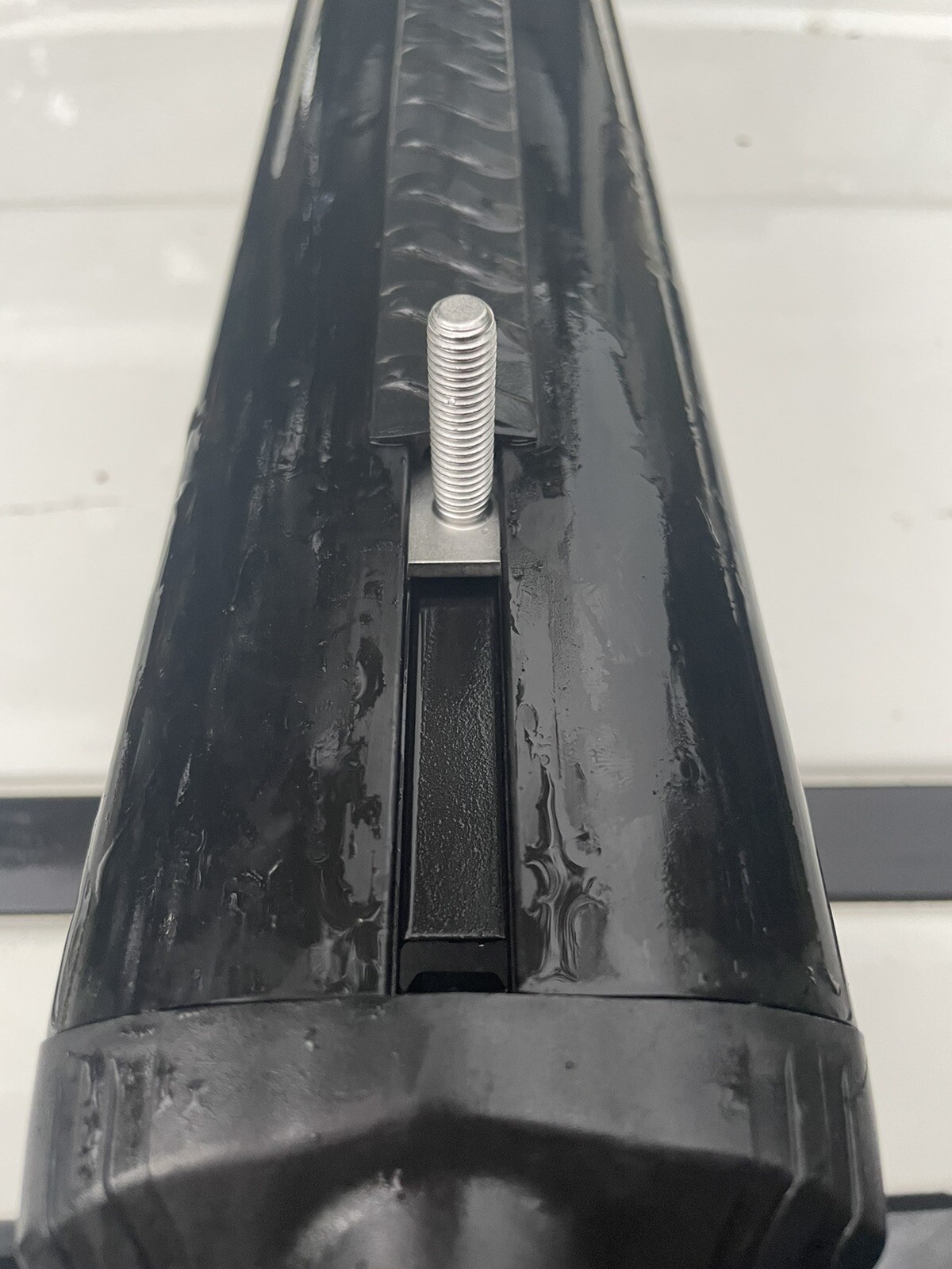 4x Pernos de toldo de oruga en T de acero inoxidable Thule Rola Rhino M8 4x4 4x4- - Image 2