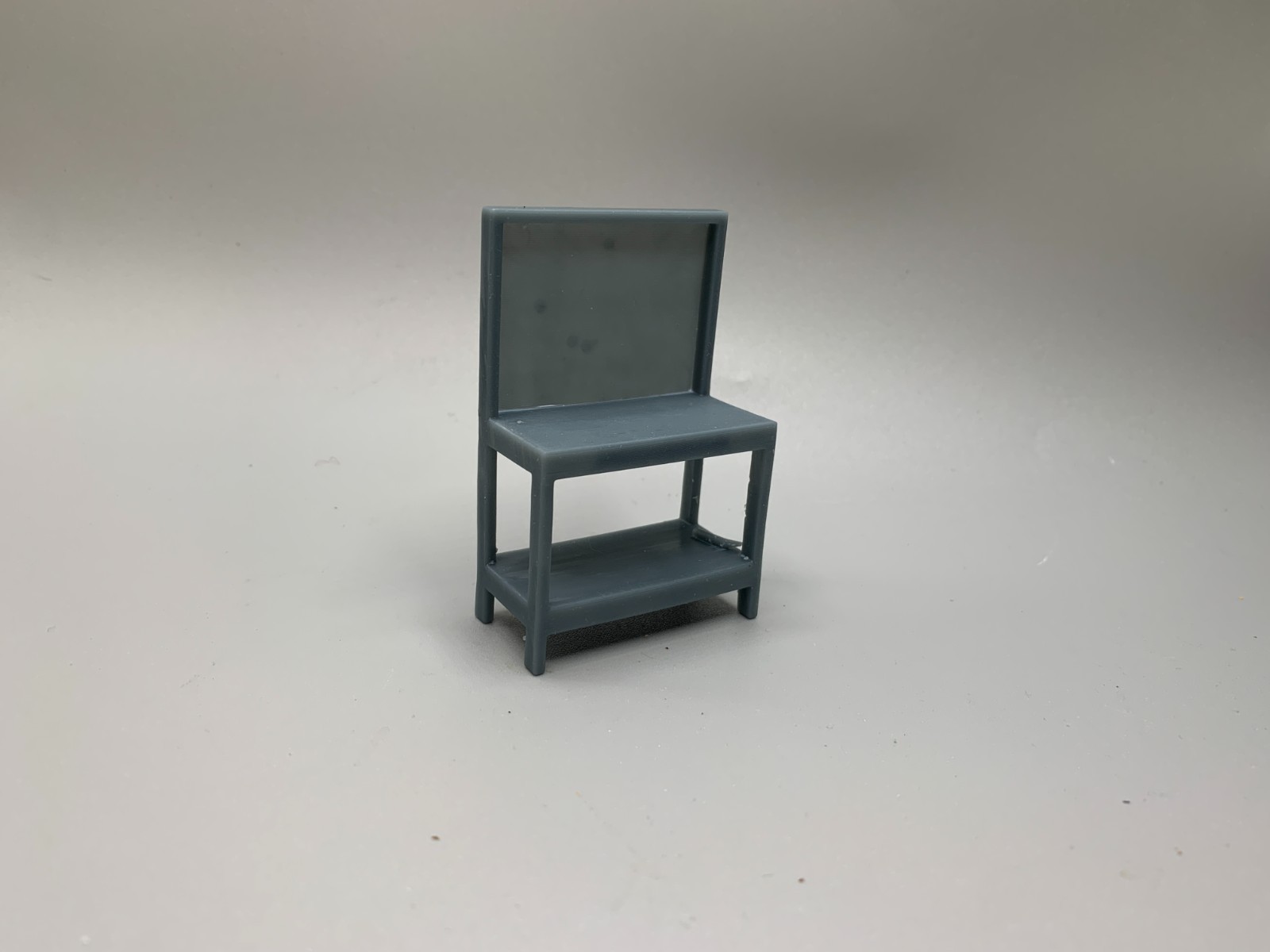 1/25 Workbench For Model Car Dioramas Garage Junk Yard 1/24 3D Printed Resin - Image 2