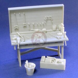 Resicast 1/35 Workbench & Tools (Various Equipment, Storage Box & Bucket) 352397
