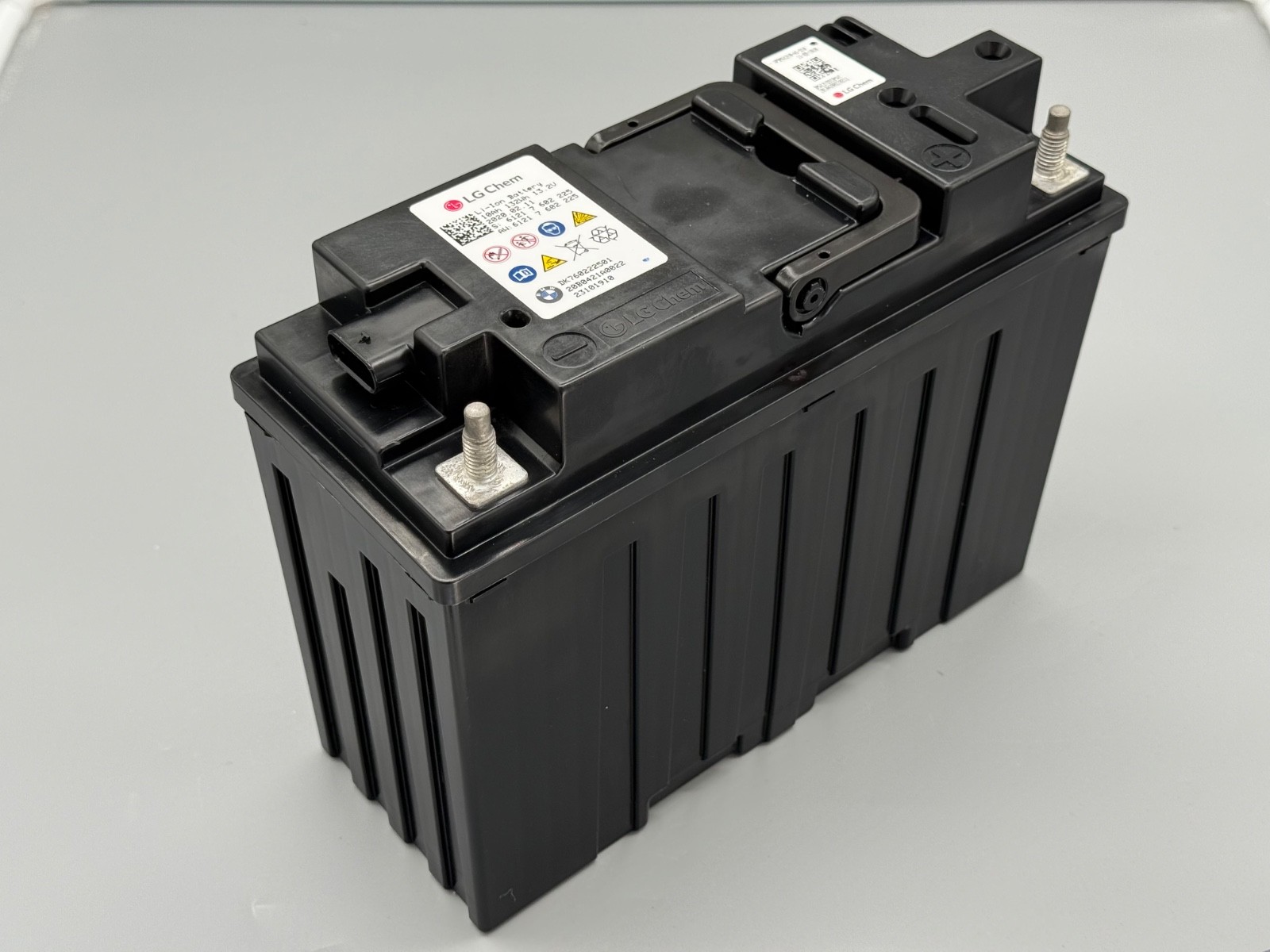 SISTEMA DE ALMACENAMIENTO DUAL LITIO ORIGINAL BMW 12V 10AH Acumulador 10AH 132Wh 5A4AF23- - Image 2