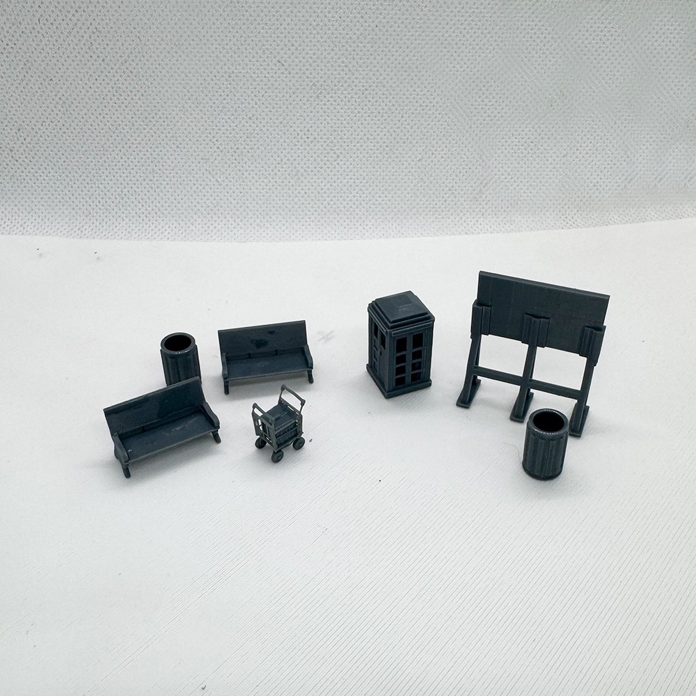 Yao's Studio 1/72 Diorama Train Station Accessory Set Phone Booth Bench Luggage