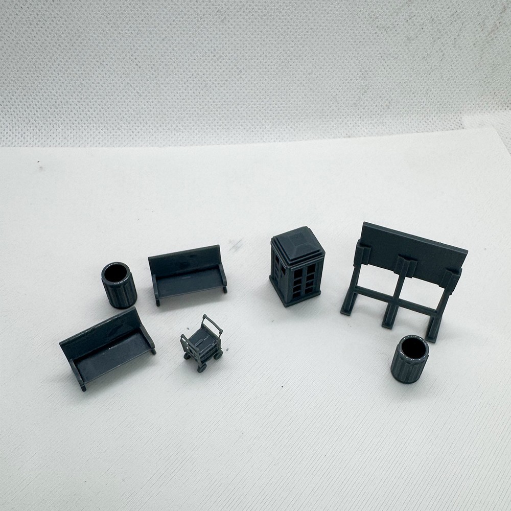 Yao's Studio 1/72 Diorama Train Station Accessory Set Phone Booth Bench Luggage - Image 5