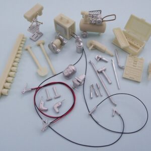 Kit Form Services 245/TQ164 Workshop,Bench tools, 1/25th Scale w/ Instructions