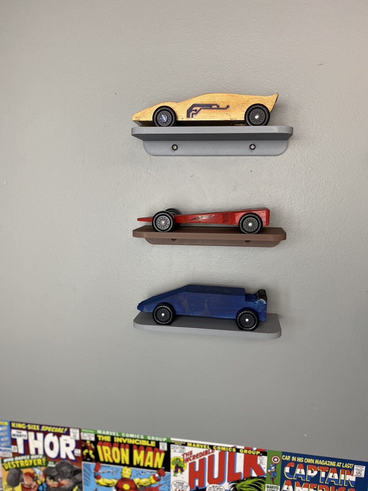 Model Derby Car Display Shelf MADE IN USA - Image 3