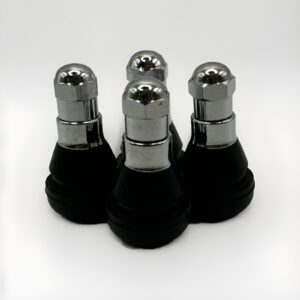 Paquete de 4 válvulas de neumático cromadas TR413. Válvula neumático goma con manguito cromado-