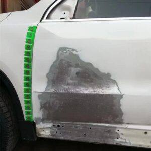 Tira magnética flexible para protección de pintura en aerosol automotriz durante la molienda-
