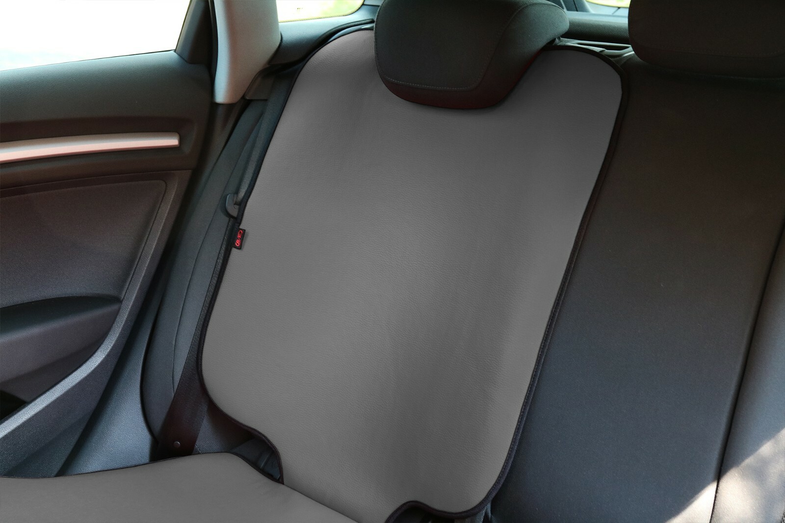 Alfombrilla protectora de asiento de coche para bebé cubierta de cuero artificial debajo del asiento infantil- - Image 2