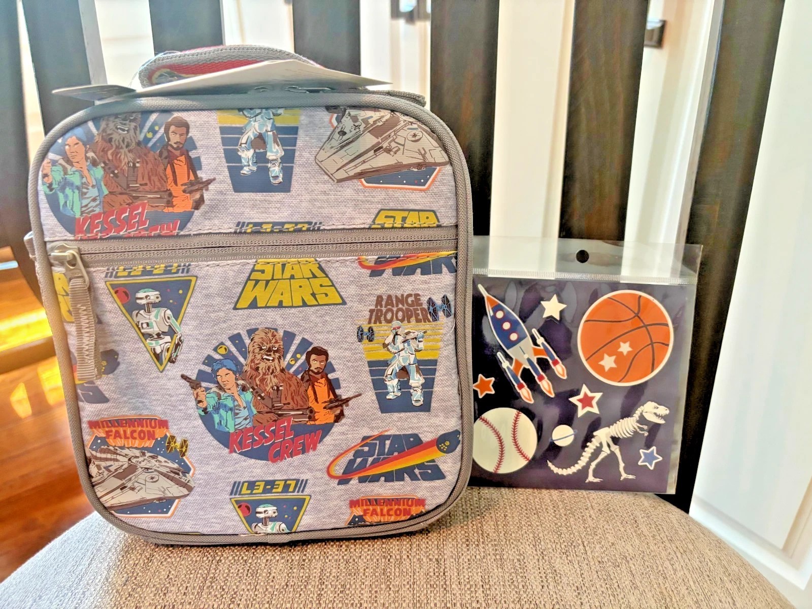 Pottery Barn Niños Escuela Lonchera Vacaciones Disney Viaje Guerra de las Galaxias Juego de Regalo de Bola- - Image 3