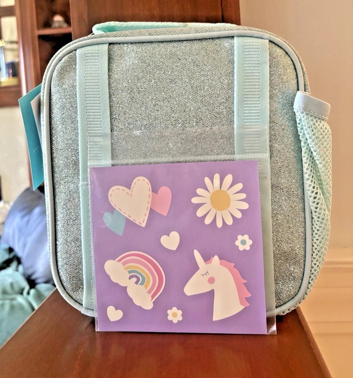 Juego de regalo Pottery Barn para niños lonchera escolar vacaciones Disney viaje GLITTER FROZEN- - Image 2