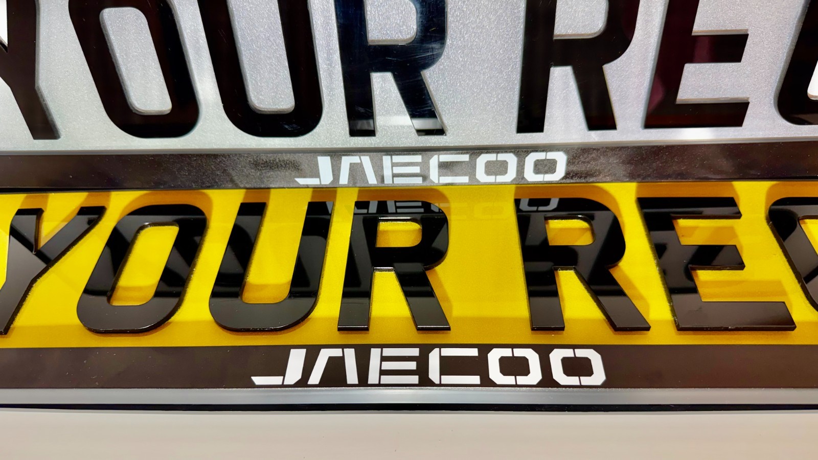X2 JAECOO Marcos de matrícula de coche Soportes envolventes Impresión UV Auténtico Duradero- - Image 2