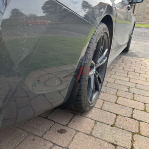 Kit de protectores de arco/sola trasera de carbono brillante diseño AP para BMW Serie 3 G20 G21-