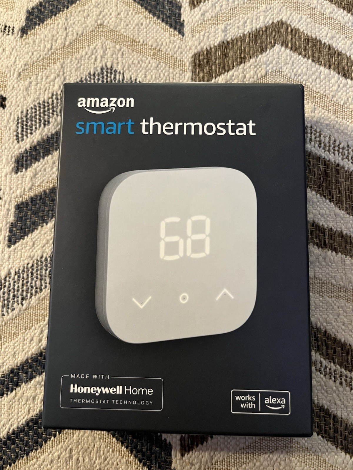 Amazon Smart Thermostat / White / Alexa Thermostat / NEW Honeywell Home Tech.