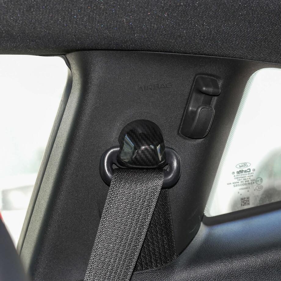 Para Ford Mustang 2015-2022 Fibra de Carbono Interior Cinturón de Seguridad Coche Decoración Cubierta Borde 2P- - Image 4