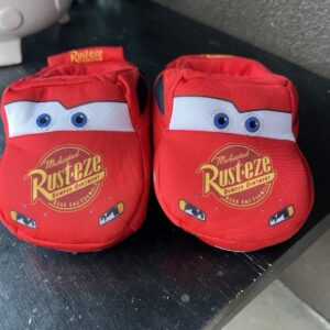 Disney Pixar Cars Niños Rayo McQueen Peluche Casa Zapatos Sin Cordones talla 5/6-