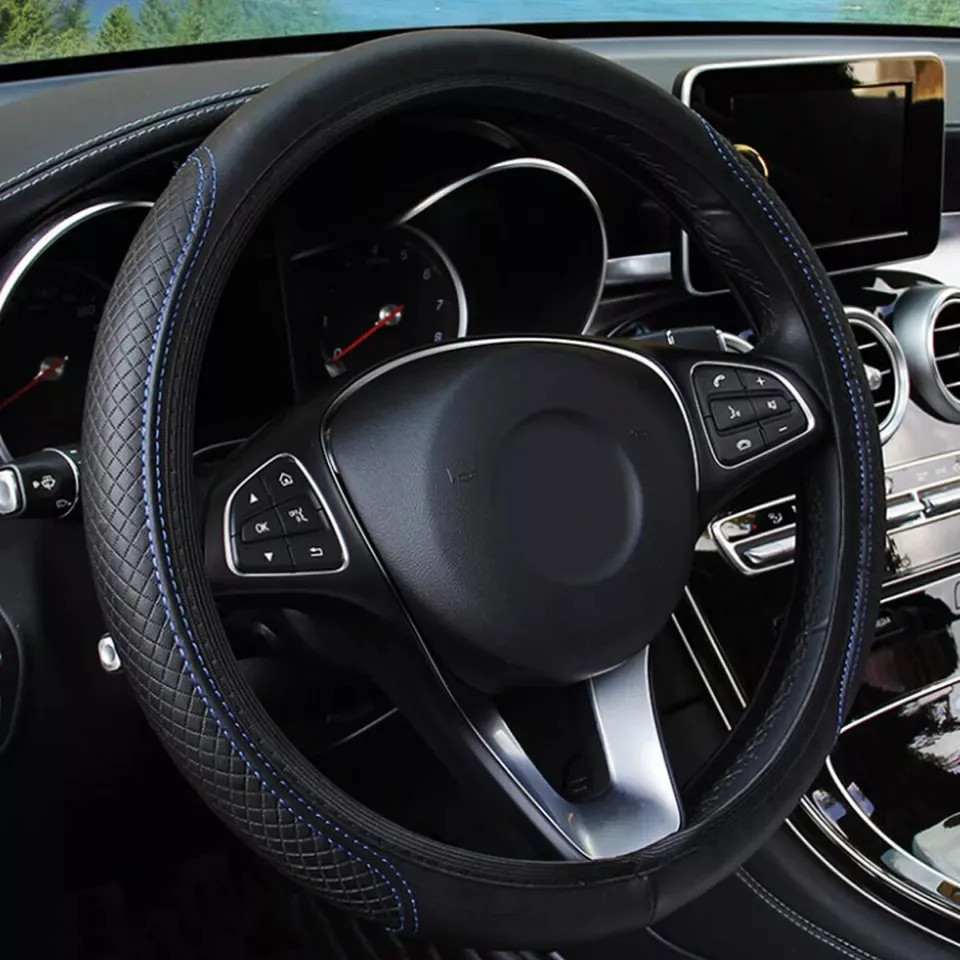 Una cómoda cubierta de volante automotriz elástica elastomérica PU suave-