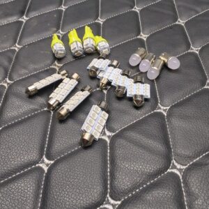 Bombillas de repuesto para luces interiores LED automotrices 16 piezas T10 LED-