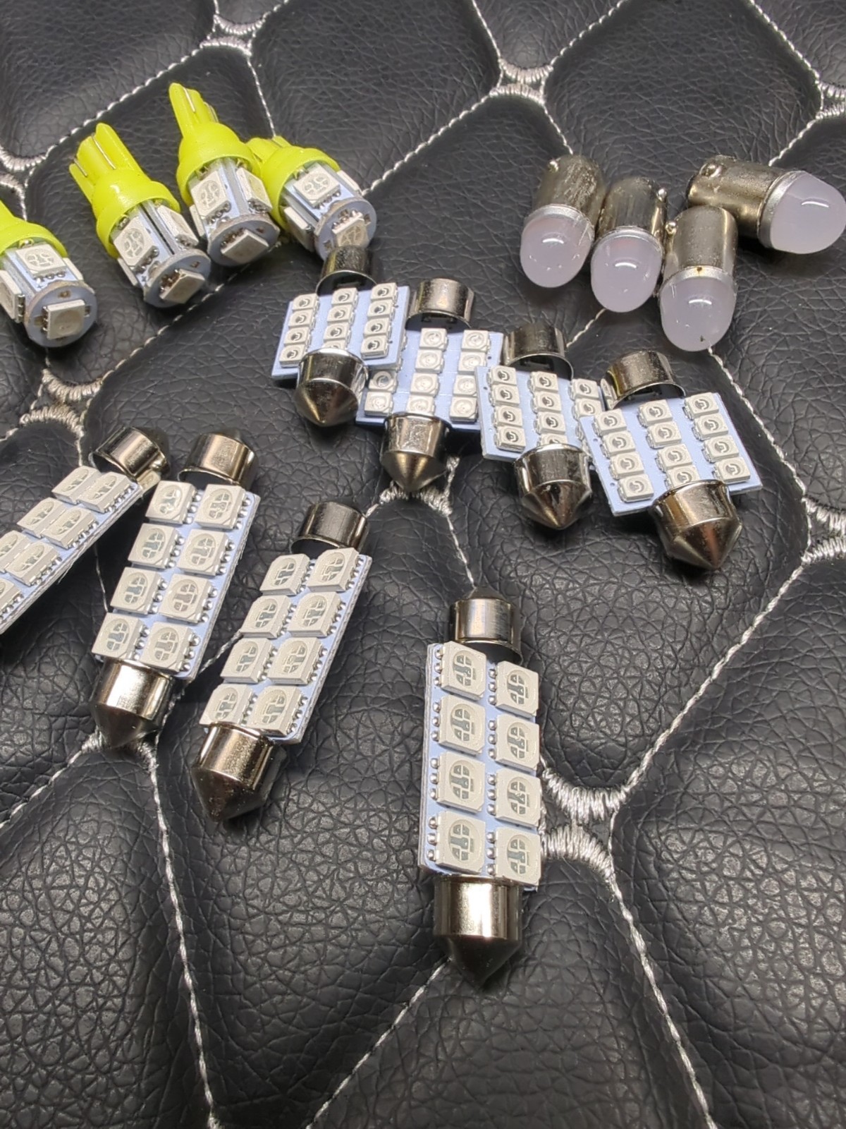 Bombillas de repuesto para luces interiores LED automotrices 16 piezas T10 LED- - Image 4