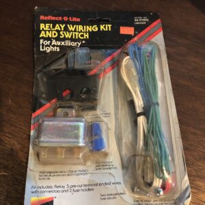 Kit de interruptor de cableado de relé de luz auxiliar automotriz 12 V nuevo en caja EE. UU. NUEVO EN CAJA-