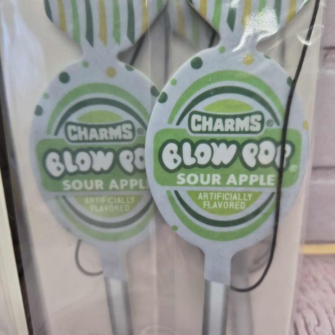 Encantos Blow Pop Sour Apple Ambientador Coche Lote de 3 Paquetes, -NUEVO SELLADO- - Image 2