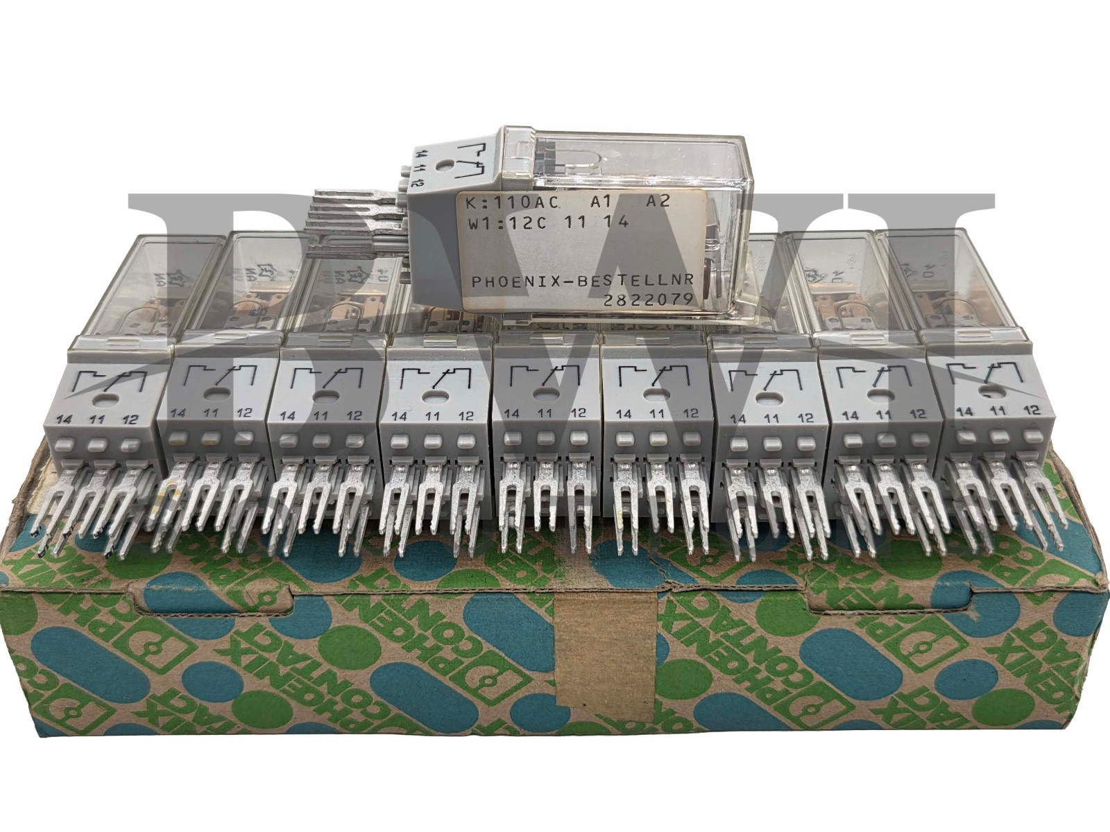 NEW Phoenix Contact ST-REL3-SW120/21 Relay Connector 2822079 120V Box of 10