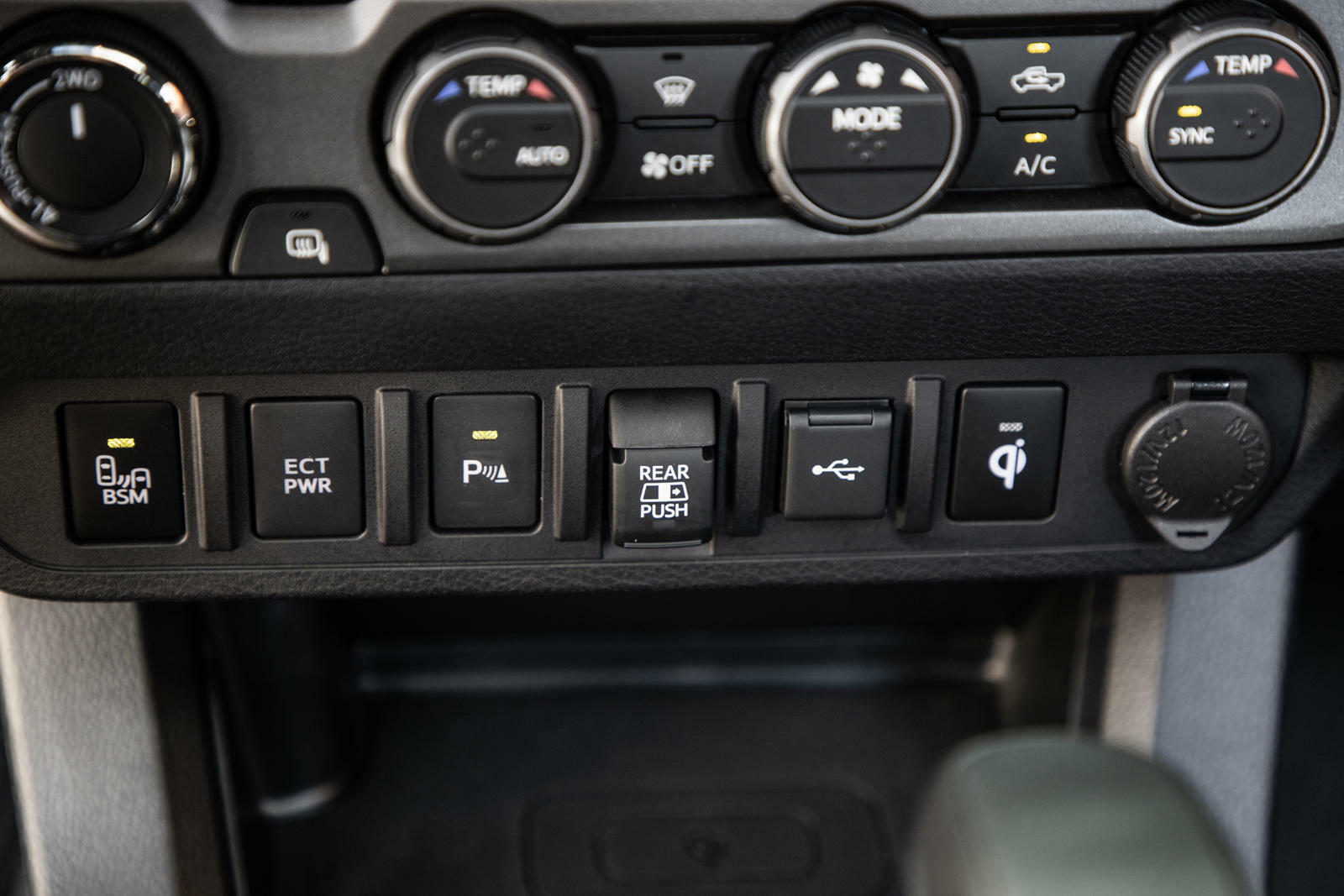 SPOT LIGHTS Orange LED Backlit Short Push Button 1.28"x 0.87" (Fit: Toyota) - Image 4