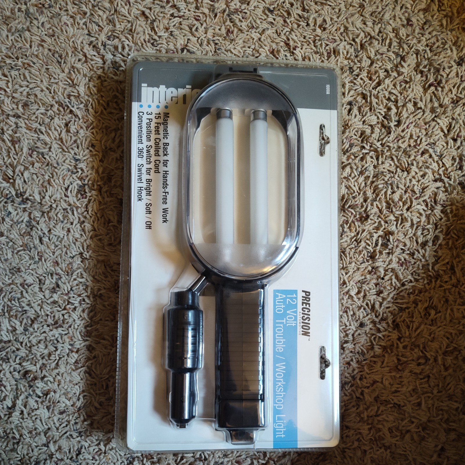 Precision Automotive 12 Volt Auto/Workshop Light w/360 degree swivel hook