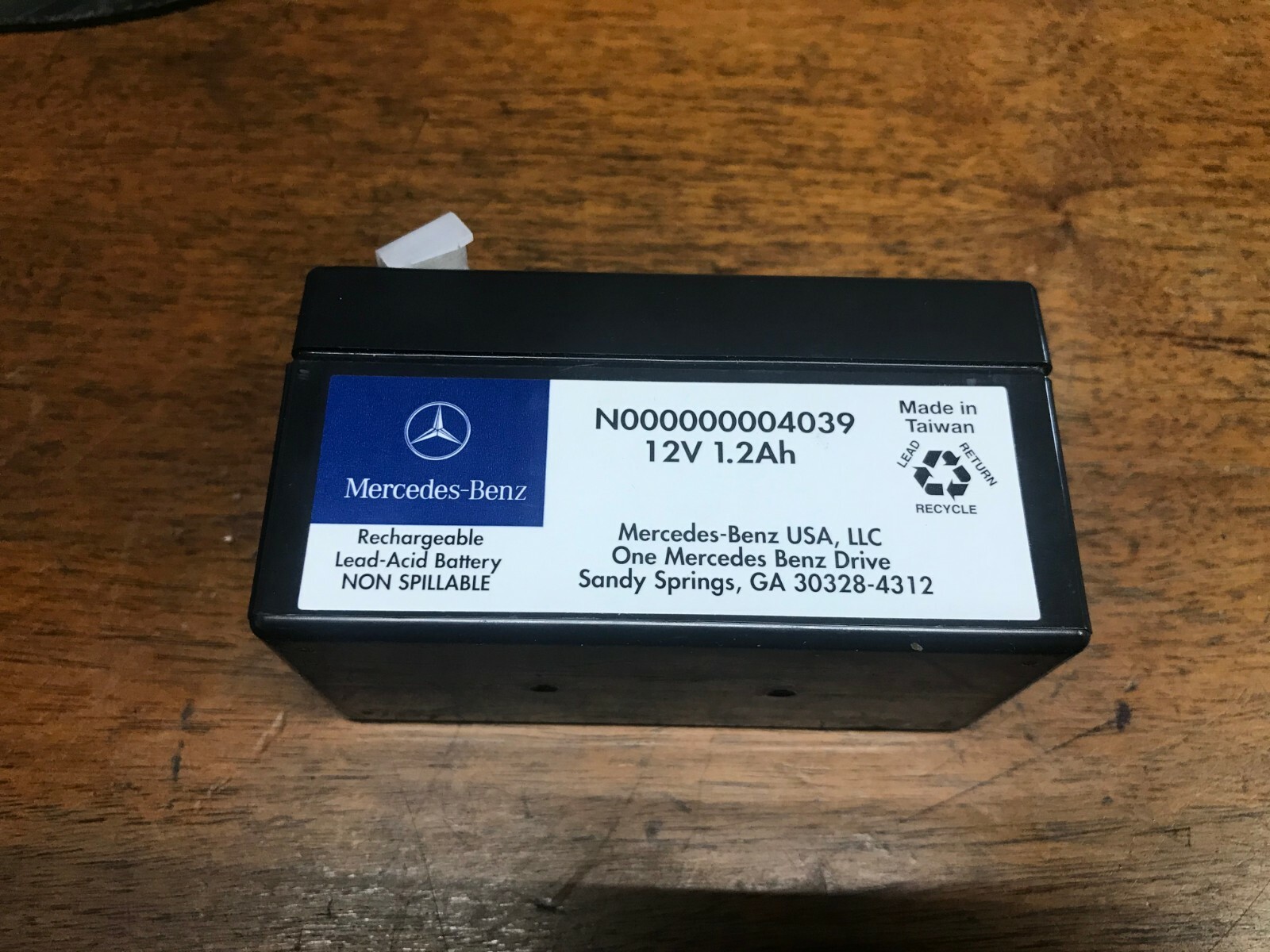 Batería Auxiliar Original Mercedes Benz 12V W221 W212 W164 NUEVA N0000004039-