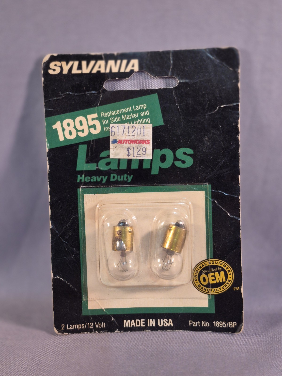 Lámparas marcadoras laterales miniatura Sylvania 1895 12 voltios luces automotrices funcionando-