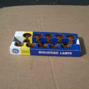 Box of Ten GE 3157NA Automotive Turn Signal marker Lamps NEW Amber Glass