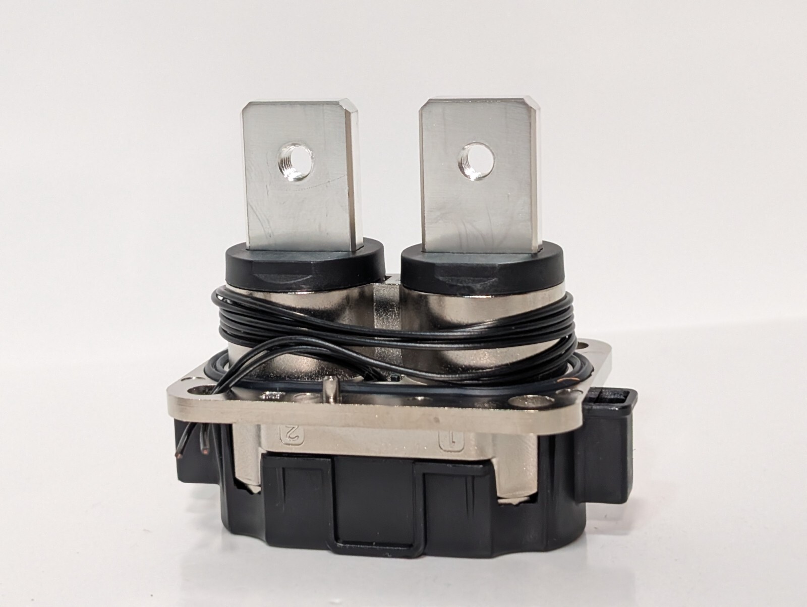 Enchufe conector cargador Amphenol Automotive HVMC2P12MV406 para EV y pila de combustible- - Image 5