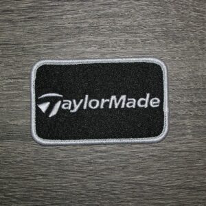 Parche bordado de hierro para golf TaylorMade de 3" x 2"-